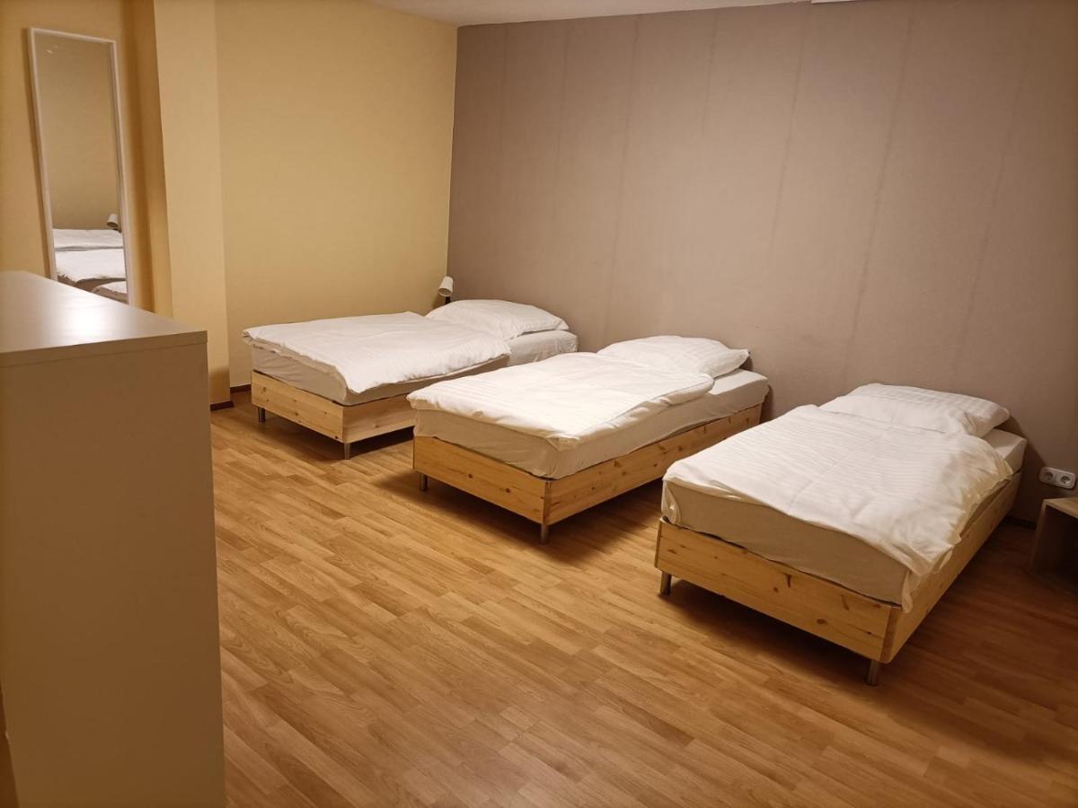 Krefeld House - 20 Min To Dus Airport & Messe Appartement Buitenkant foto
