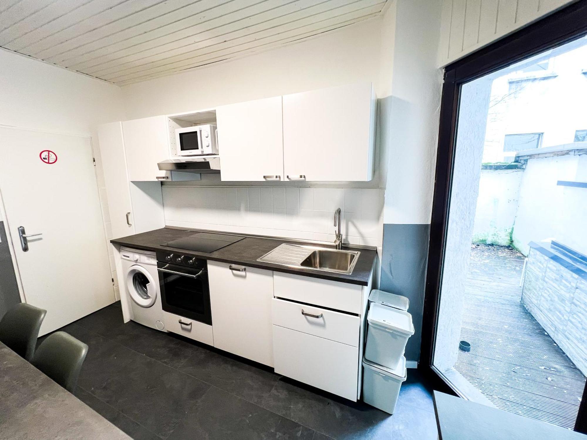 Krefeld House - 20 Min To Dus Airport & Messe Appartement Buitenkant foto